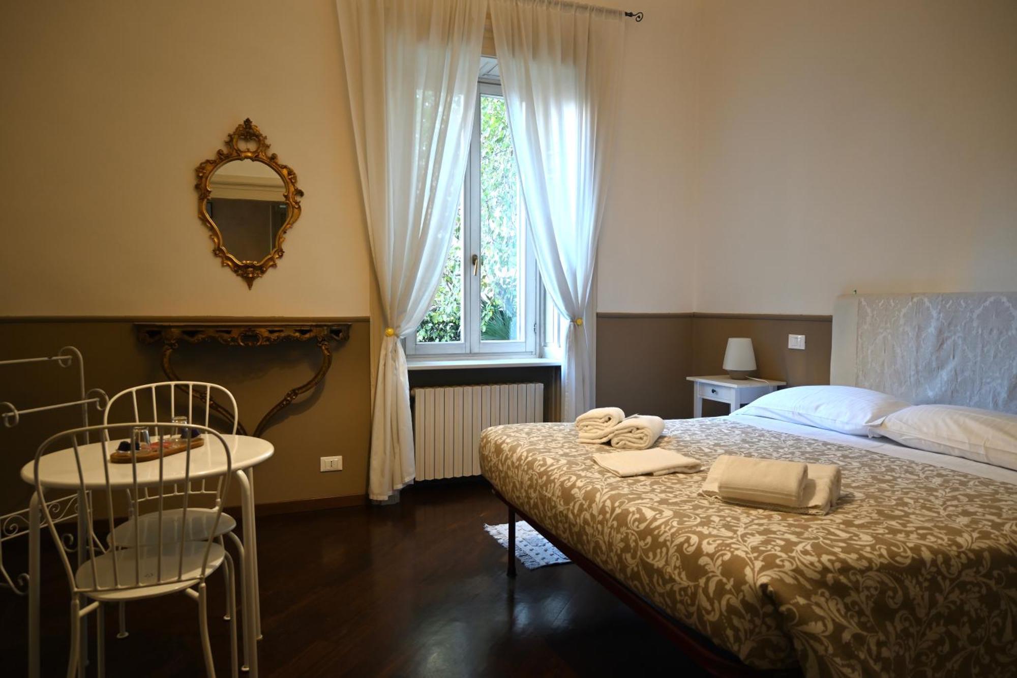 Dimora Montecchi Hotel เวโรนา ภายนอก รูปภาพ