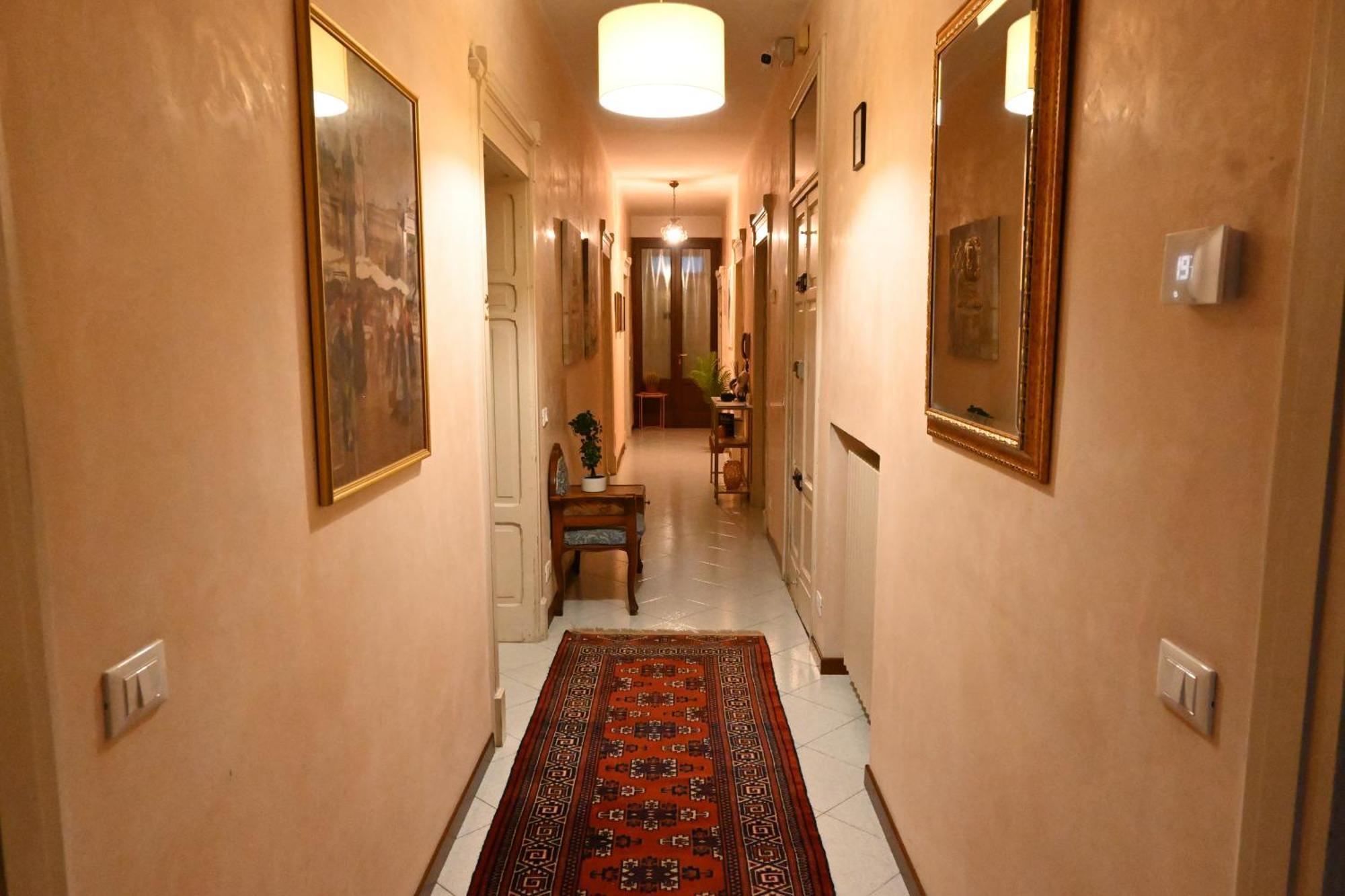 Dimora Montecchi Hotel เวโรนา ภายนอก รูปภาพ