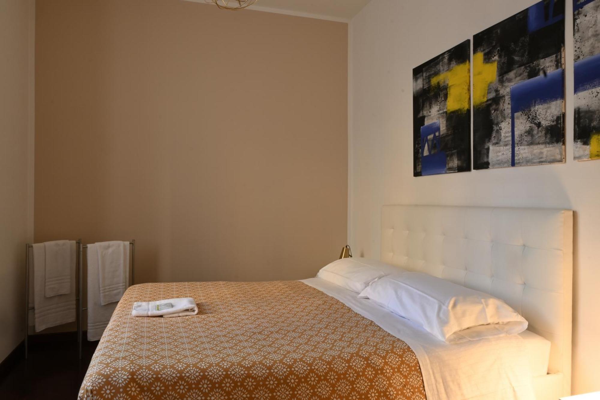 Dimora Montecchi Hotel เวโรนา ภายนอก รูปภาพ
